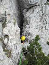 Via Normale Dente di Satanasso - Calata nella spaccatura