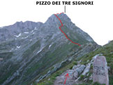 Via Normale Pizzo dei Tre Signori - dal Rif. Madonna della Neve - Immagine ripresa nei pressi della Bocchetta Alta, sulla cresta W del Pizzo dei Tre Signori