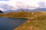 Via Normale Pizzo Spadolazzo - Il rifugio Bertacchi al lago Emet