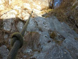 Via Normale Pizzo Boga  - In salita, nella parte superiore del canale attrezzato con corde fisse