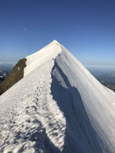 Via Normale Aiguille de Bionnassay - Ormai in vetta