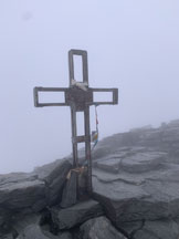 Via Normale Adula o Rheinwaldhorn via Malvaglia - La croce di vetta