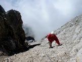 Via Normale Sasso di Valfredda - Lungo il ripido canale