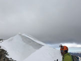 Via Normale Dome de Neige des Ecrins - La facile cresta nevosa verso il Dome