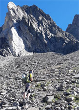 Via Normale Monte Coleazzo - Ghiaione di avvicinamento al canalino