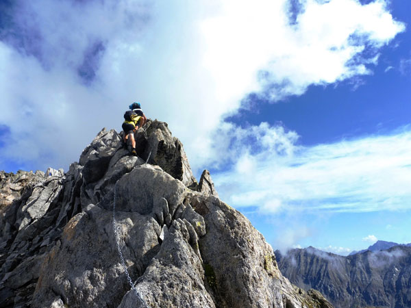 Via Normale Cima di Val Bona - L´aereo tratto di II attrezzato con catena