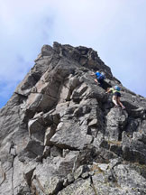 Via Normale Piz dal Teo - In discesa sul tratto pi impegnativo della cresta est