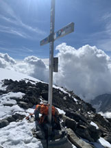 Via Normale Aletschhorn cresta sud-ovest - La croce di vetta