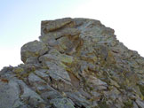 Via Normale Monte Serottini (traversata) - La Cresta W, vista dalla bocchetta dove inizia