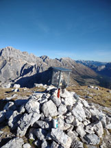 Via Normale Monte Cimone dai piani di Montasio - panorama dalla cima