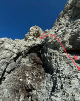 Via Normale Cima Corona (Via del Colatoio) - Foto del quarto tiro