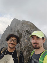 Via Normale Cima di Leten - da Val Nossana - Selfie sulla vetta, con Valmora sullo sfondo