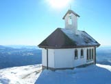 Via Normale Monte Matajur - La chiesetta in cima sul confine sloveno