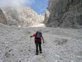 Via Normale Cimon del Froppa - Salita nel Vallon del Froppa verso Forc. Marmarole