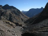 Via Normale Pizzo Diavolo di Malgina - Sentiero per sfasciumi dal lago Malgina al Diavolo