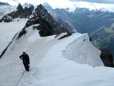 Via Normale Monte Cristallo - Ultimo pendio di neve con cornici