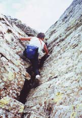 Via Normale Pizzo Trona - L autore impegnato nel diedro quando ancora non era attrezzato