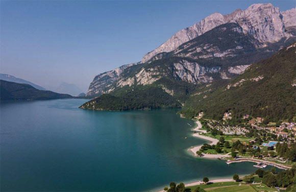 Lago-Molveno