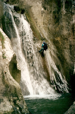  - Discesa in cascata