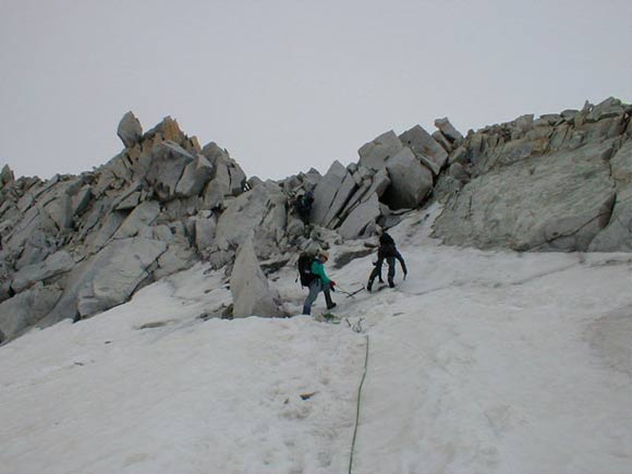 adamello - Tratto ripido verso i blocchi dell'intaglio del Passo degli Italiani