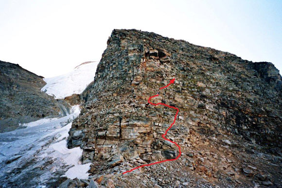 Traversata Angelo Grande - Cima Vertana - All'inizio dello sperone NW dell'Angelo Grande