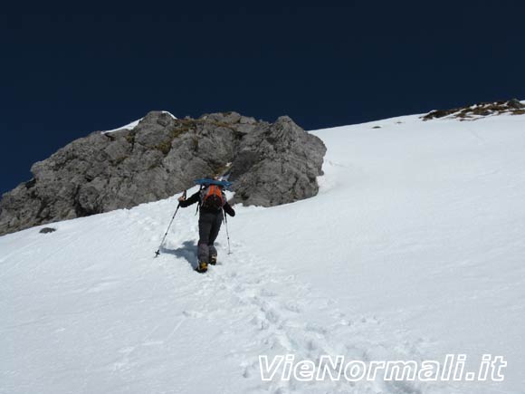 Monte Aralalta - Sotto le rocce