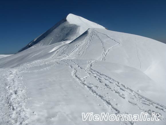 aralalta - Il primo dosso dopo il Passo di Sodadura (in secondo piano)