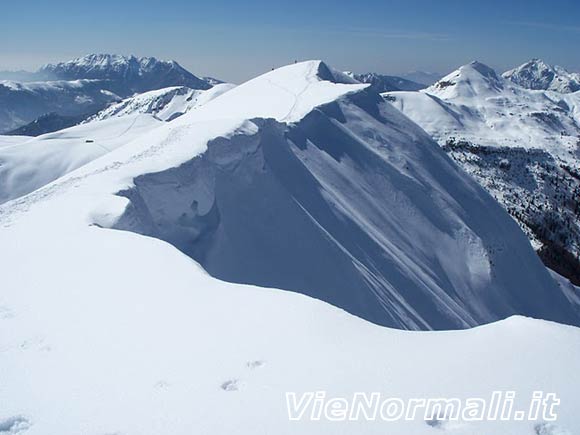 aralalta - Cornici fra le due cime