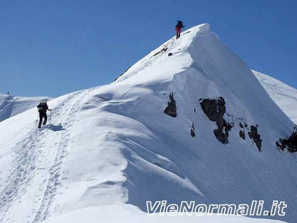 Monte Aralalta - La cresta dopo li terzo dosso