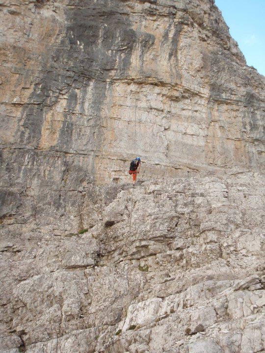 Campanile di Val Montanaia - Discesa a corda doppia