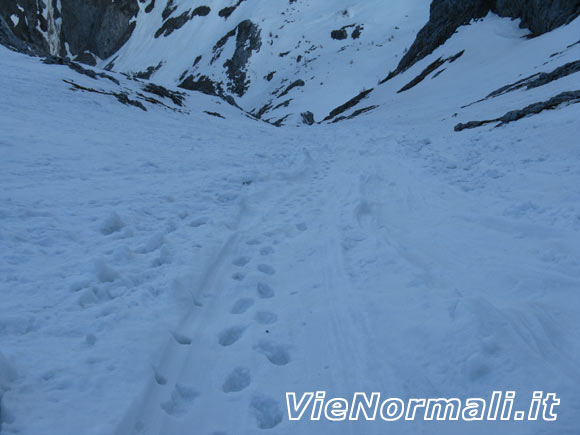 cimabacchetta - Parte del canalone visto dall'alto