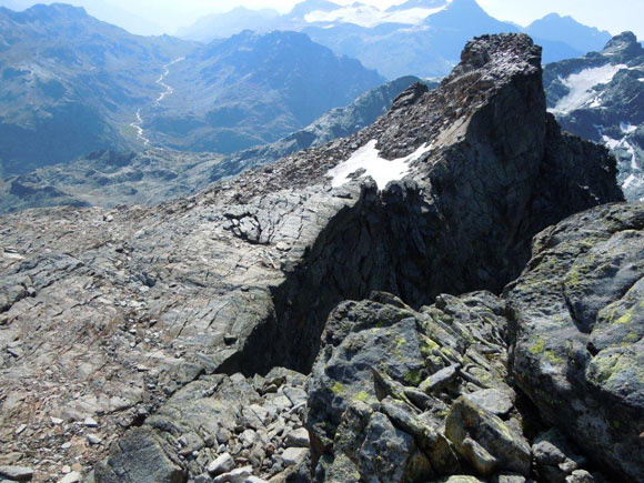 Cima di Caspoggio - In discesa sulla cresta