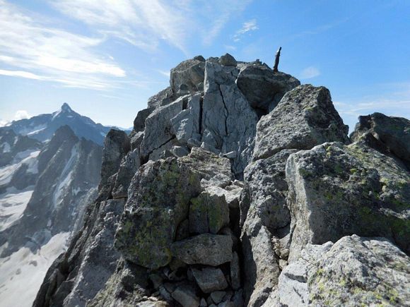 Cima di Castello - A pochi metri dalla vetta