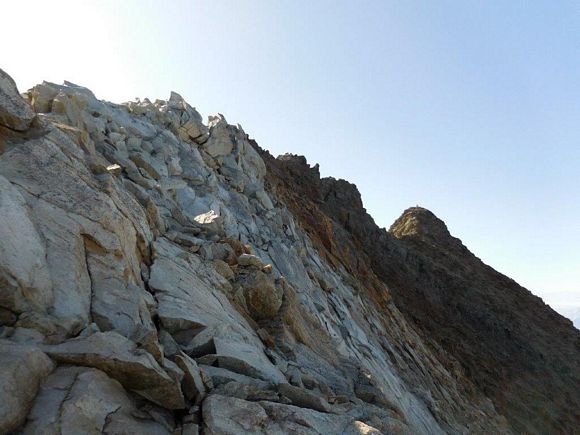 Cima di Pietra Rossa - Lungo la cresta