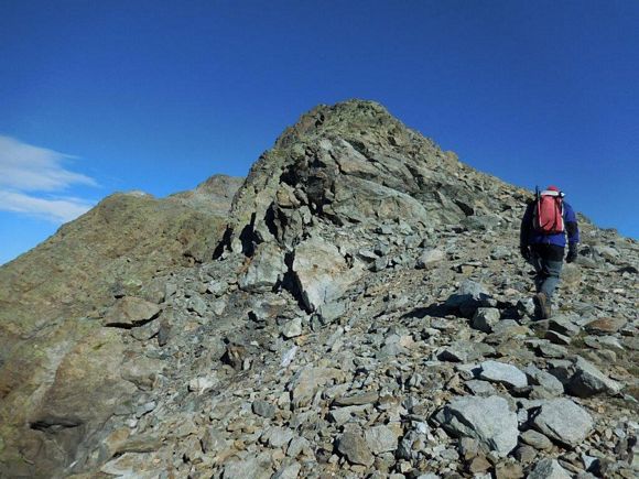 Cima di Saoseo - In primo piano la (q. 3056 m) da aggirare a sinistra