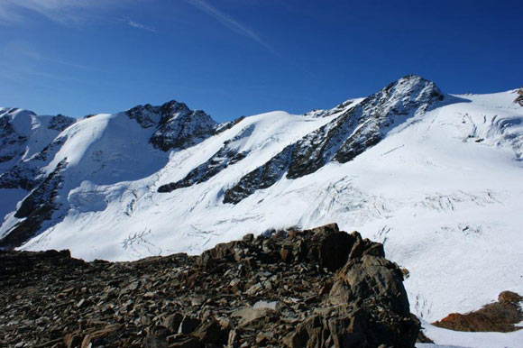 Cima di San Giacomo - Panorama verso S. Cima Doseg e Punta Pedranzini