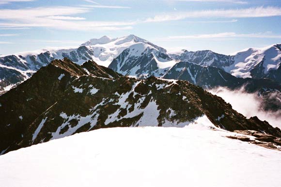 Cime dei Forni - La cresta fra la Cima Centrale e la Cima Orientale