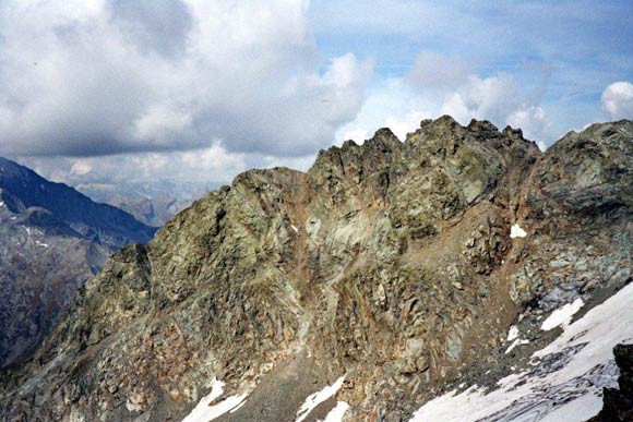 Traversata delle cime del Pizzo Suretta - Le Cime Cadenti dalla Punta Adami