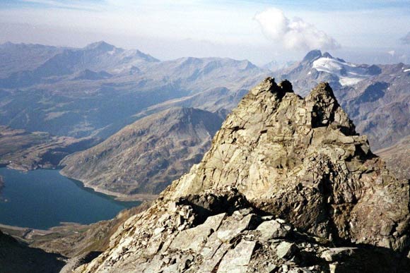 Traversata delle cime del Pizzo Suretta - Le Cime Cadenti dalla vetta del Pizzo Suretta (Punta Nera)