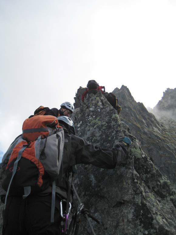 Corno di Grevo - Ferrata Arosio - I primi passi subito verticali