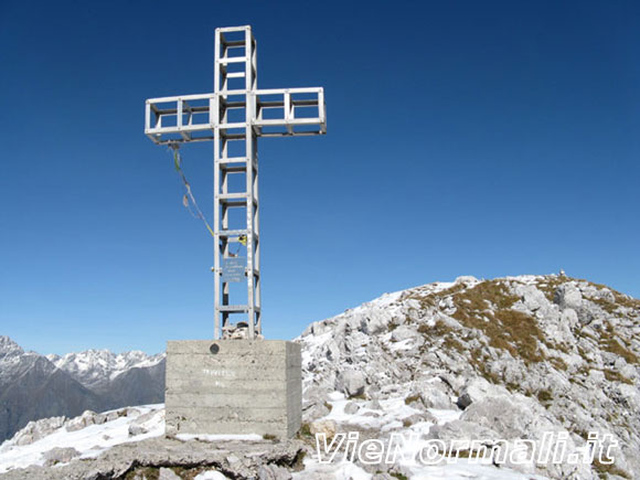 Monte Ferrante - Croce di vetta