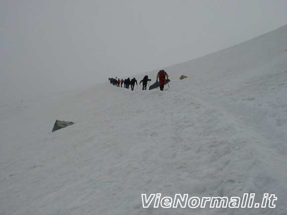 granparadiso - Salita lungo la parte alta del ghiacciaio