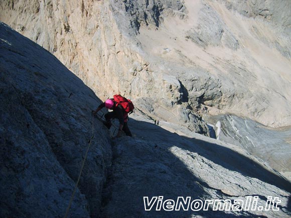 Punta Penia - Traverso lungo la ferrata