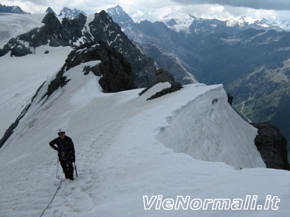 montecristallo - Larga cornice di cresta