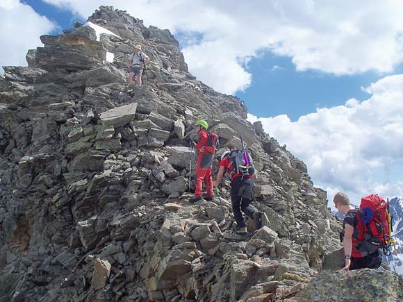 Monte Gavia - Risalita del corno lungo la cresta