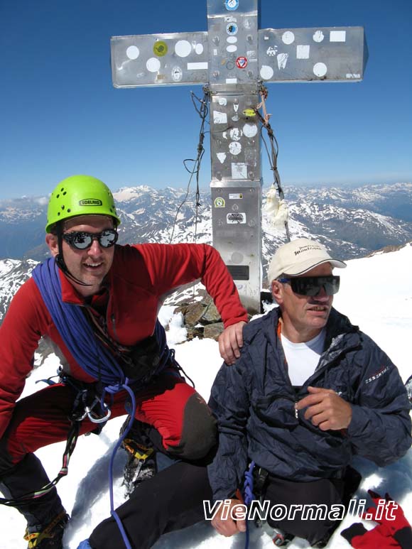 Monte San Matteo - Roberto e Oliviero in vetta