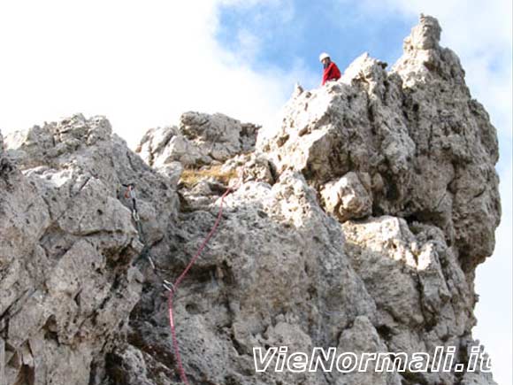 Pala Oltro - Ultimi metri di rocce articolate prima della cima