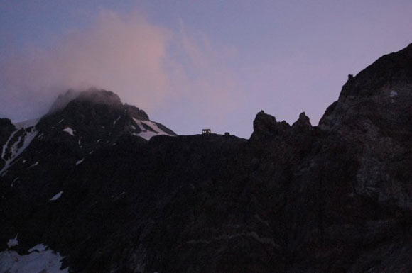 Pizzo Bernina - Sperone con il rifugio Marco e Rosa