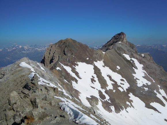 Piz Lischana - La cresta SE del Piz Lischana. Al centro la q. 3070 m, in fondo a destra il Piz Lischana.
