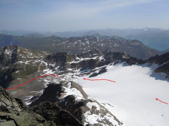 Piz Sesvenna - Panorama verso NE con il percorso di discesa. A sinistra il Lai da Sesvenna (q. 2654 m)